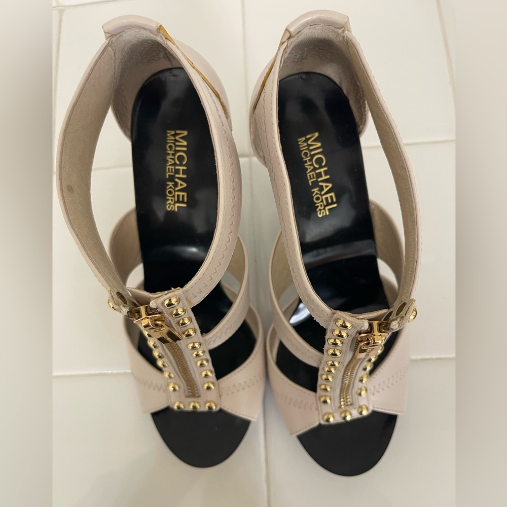 Michael Kors off white-Beige Heels - Picture 7 of 11